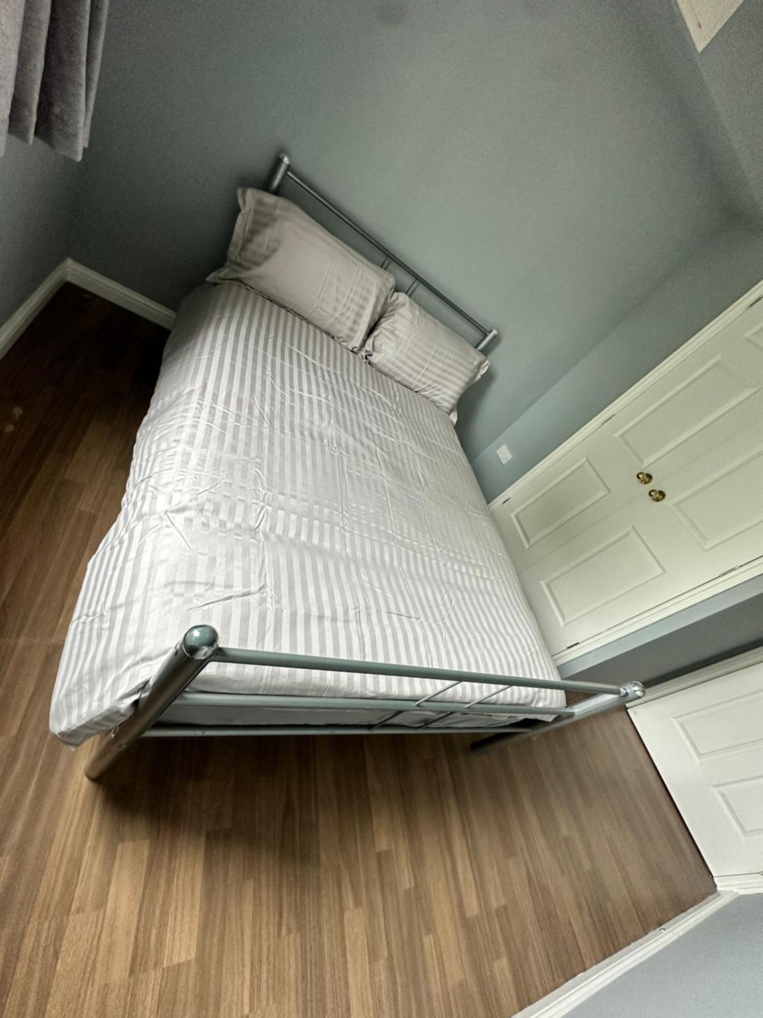 Bnb Bed N Breakfast EDI Eksteriør bilde